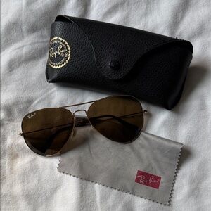 Ray-Ban Brown Aviator Sunglasses with Black Case